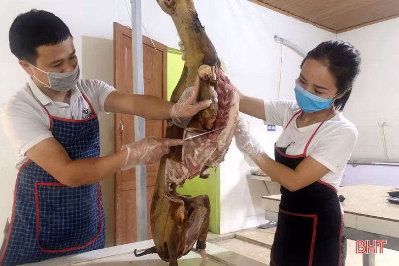 Thịt dê tươi Hương Sơn đạt chuẩn OCOP được hút chân không, đơn hàng tăng gấp đôi