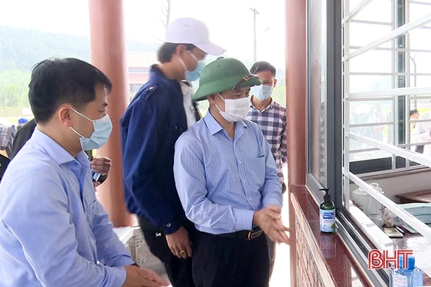 Hà Tĩnh tiếp tục siết chặt công tác phòng chống dịch Covid-19 