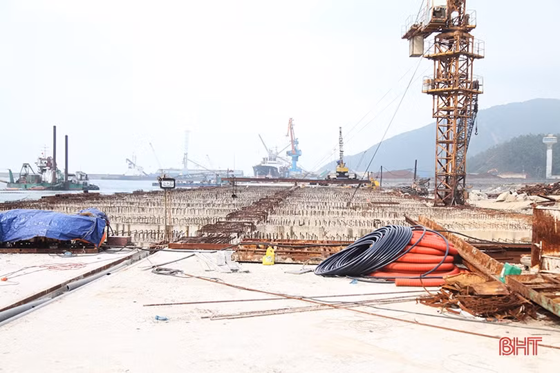 Các doanh nghiệp tại KKT Vũng Áng cần nỗ lực thực hiện tốt mục tiêu kép