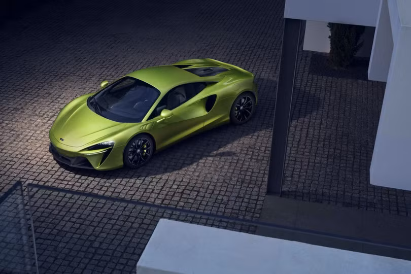 McLaren ra mắt siêu xe hybrid Artura