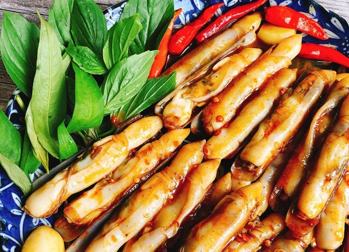 Cay cay ốc móng tay xào sa tế thơm lừng, ngửi thôi đã thèm