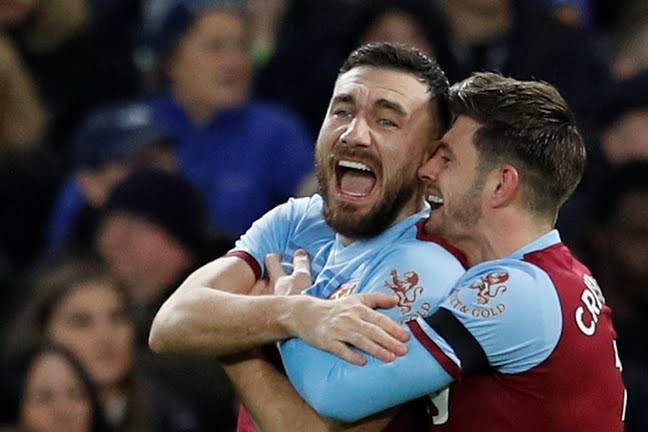 Vòng 14 Premier League: Chelsea thua sốc, Liverpool hạ đẹp Brighton