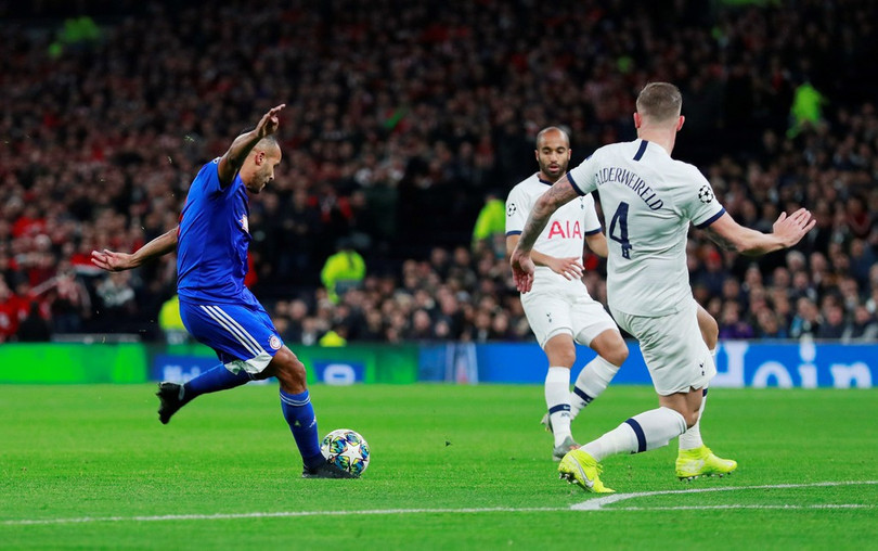 Thầy trò HLV Jose Mourinho ngược dòng thắng 4-2 ở Champions League
