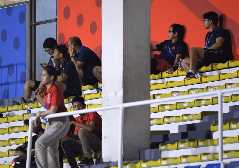 HLV Park ngồi 7 tiếng để nghiên cứu đối thủ ở SEA Games