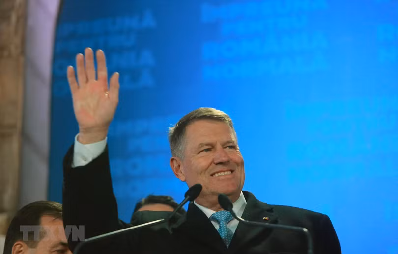 Bầu cử Romania: Đương kim Tổng thống Klaus Iohannis tái đắc cử
