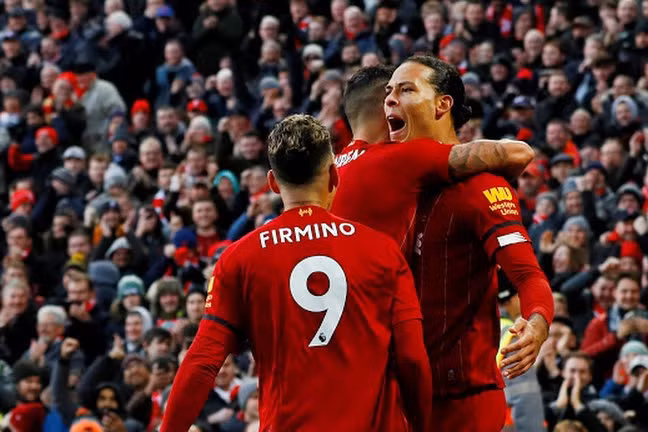 Vòng 14 Premier League: Chelsea thua sốc, Liverpool hạ đẹp Brighton