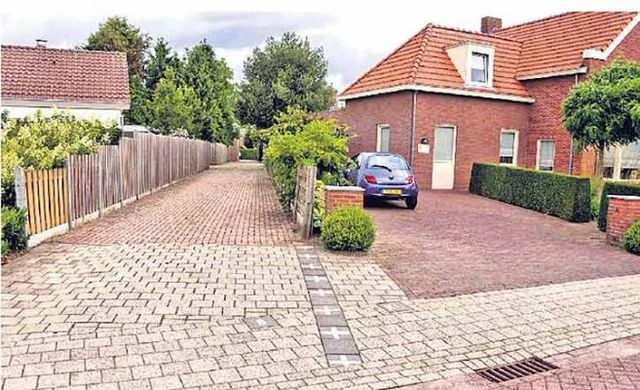 Cuộc sống ở nơi người dân “phân thân” tới 2 quốc gia cùng lúc