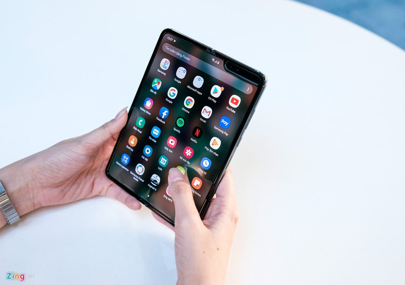 Trong hộp của Galaxy Fold giá 50 triệu có gì? ảnh 16 Trong hộp của Galaxy Fold giá 50 triệu có gì?