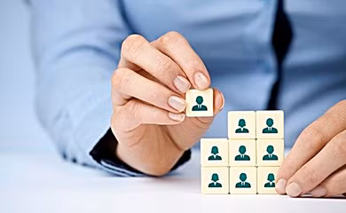 Bỏ biên chế suốt đời: Ai mừng, ai lo?