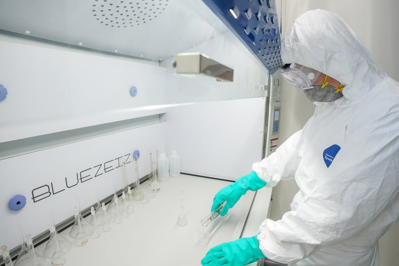 “Đột nhập” nhà máy có thể sản xuất 23 triệu smartphone/năm của tỷ phú Phạm Nhật Vượng