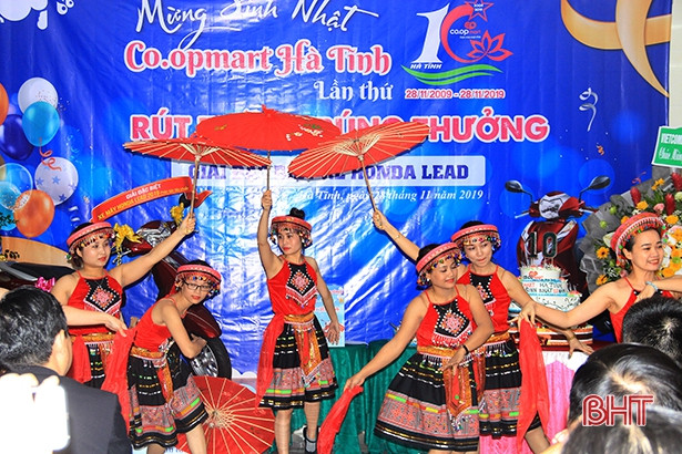 Co.opmart 10 năm đồng hành cùng người tiêu dùng Hà Tĩnh