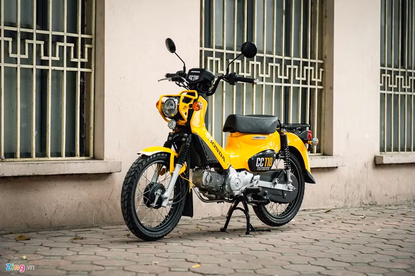 Honda Cross Cub 110 giá cao hơn SH tại Việt Nam