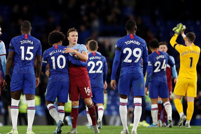 Vòng 14 Premier League: Chelsea thua sốc, Liverpool hạ đẹp Brighton