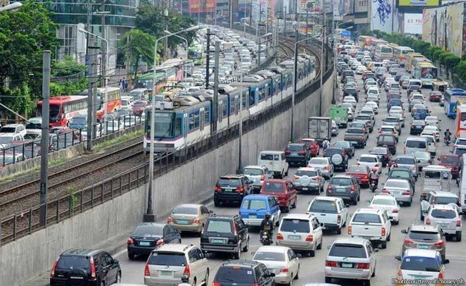 Nạn kẹt xe tại nơi tổ chức SEA Games 30