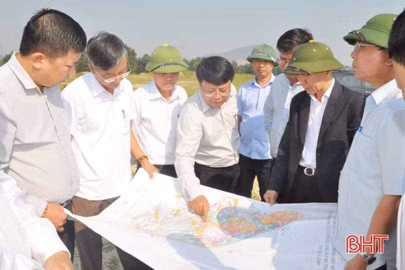 Hà Tĩnh đề nghị báo cáo Bộ Chính trị chủ trương dừng dự án khai thác sắt Thạch Khê