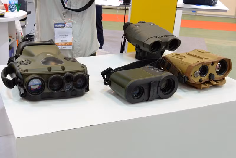 Vũ khí hiện đại nước ngoài tại triển lãm quốc phòng - an ninh ở Hà Nội