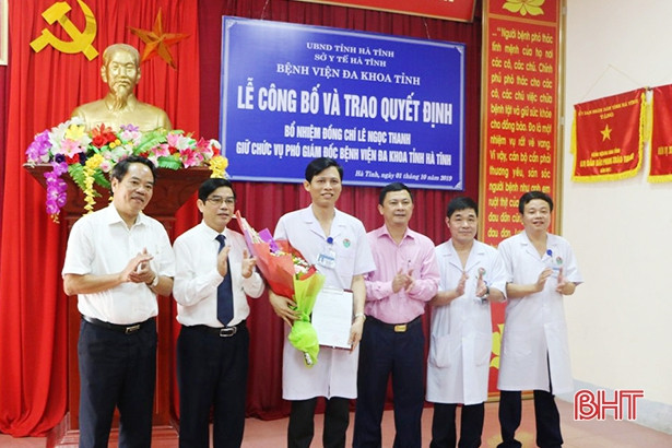 Bệnh viện Đa khoa Hà Tĩnh có phó giám đốc mới