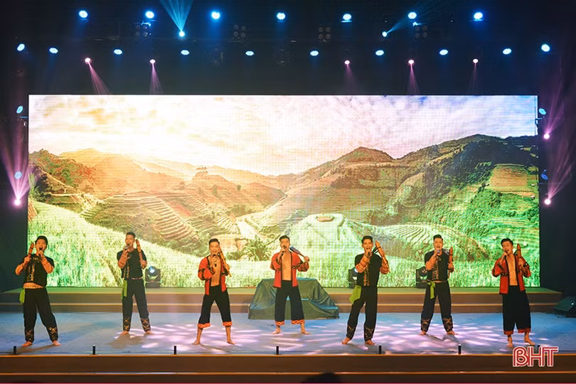 Đặc sắc đêm trao giải hội diễn văn nghệ các cơ sở giáo dục nghề nghiệp