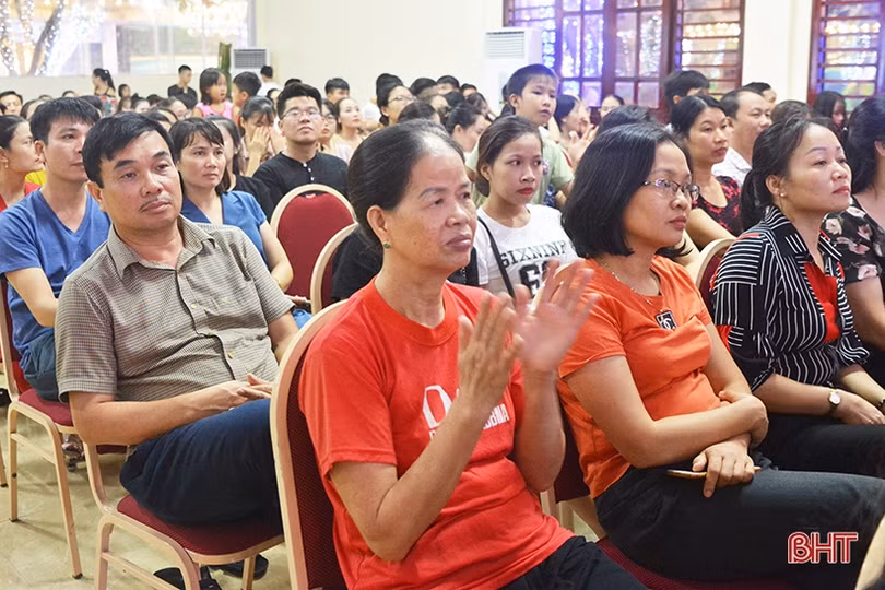 Gần 1.000 thí sinh tham gia Hội diễn văn nghệ các cơ sở GDNN toàn quốc tại Hà Tĩnh