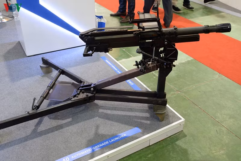 Vũ khí hiện đại nước ngoài tại triển lãm quốc phòng - an ninh ở Hà Nội