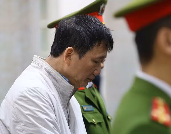 Điểm tên những cán bộ bị khai trừ, đề nghị khai trừ Đảng trong nhiệm kỳ XII