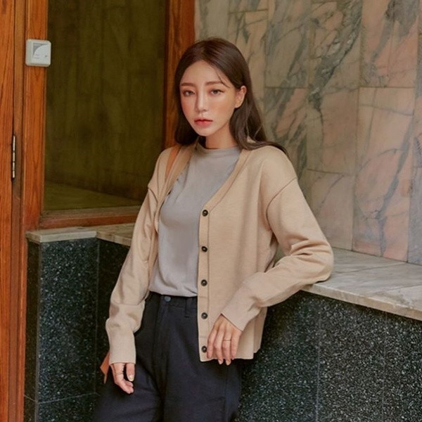 Trời thu se lạnh, 3 kiểu áo khoác mỏng nhẹ lại gây sốt