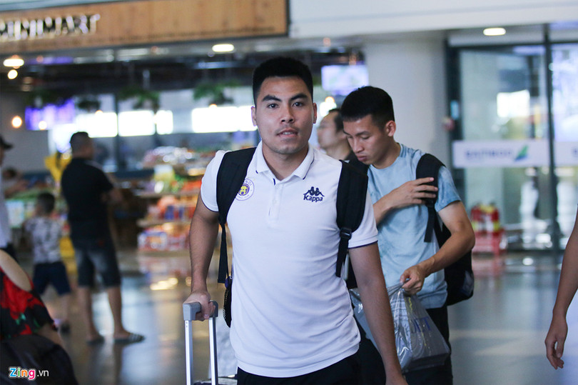 Quang Hải và đồng đội về hội quân cùng tuyển Việt Nam