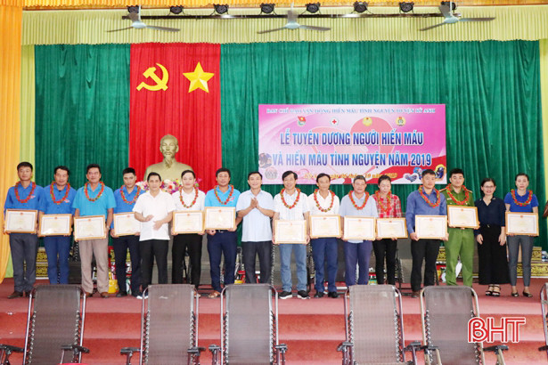 Kỳ Anh: 500 người tham gia hiến máu tình nguyện