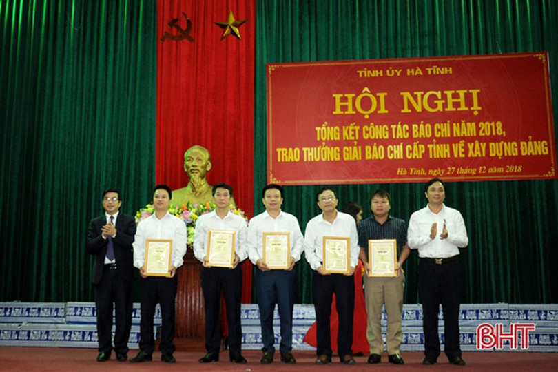 Gửi tác phẩm, hồ sơ dự Giải Búa liềm vàng Hà Tĩnh 2019 trước ngày 15/10