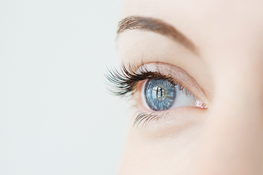 Những sai lầm dẫn đến khô mắt mà bạn không nhận ra 1 Những sai lầm dẫn đến khô mắt mà bạn không nhận ra