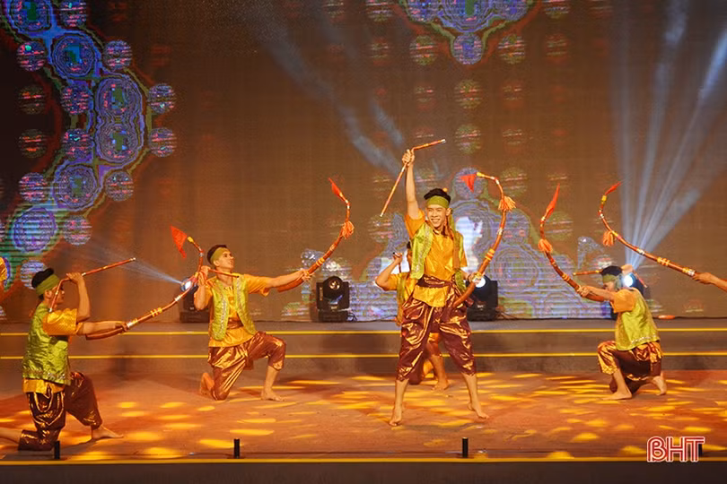 Đặc sắc đêm trao giải hội diễn văn nghệ các cơ sở giáo dục nghề nghiệp