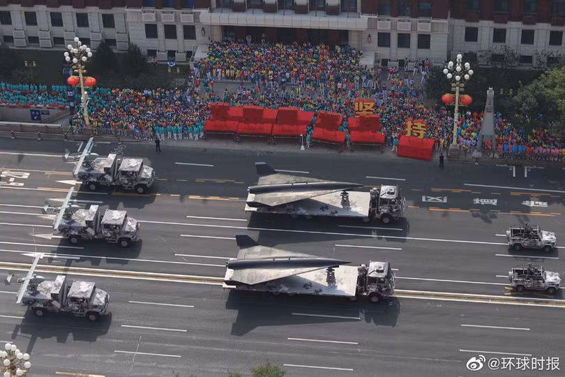 Những vũ khí Trung Quốc lần đầu công khai tại duyệt binh 70 năm