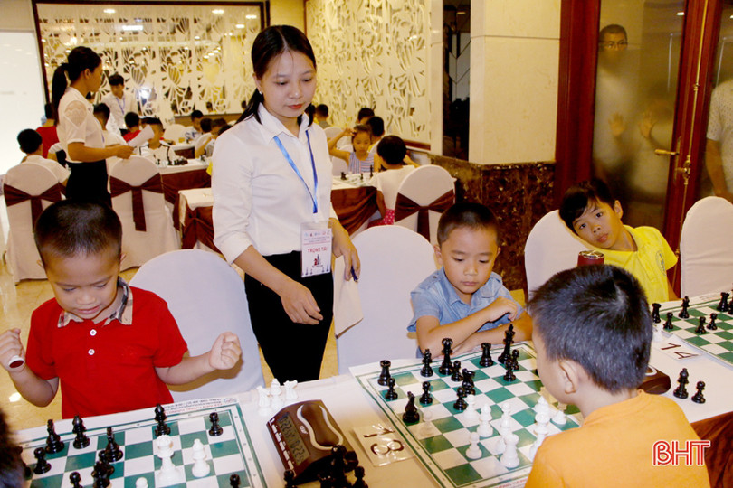 Hà Tĩnh giành 3 HCV giải Cờ vua Cúp kiện tướng tí hon mở rộng năm 2019