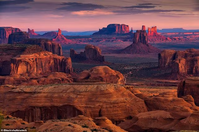 Điểm đến nào của Việt Nam nằm trong top 100 điểm đến của năm 2020?