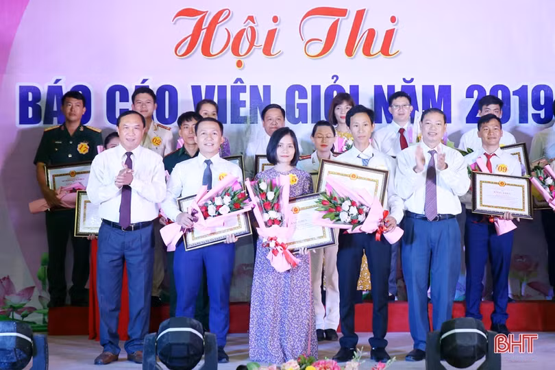 Cán bộ Công an thị xã Kỳ Anh nhất Hội thi Báo cáo viên giỏi tỉnh Hà Tĩnh