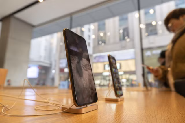 Chiến tranh thương mại có thể khiến Apple thiệt hại 8 triệu chiếc iPhone