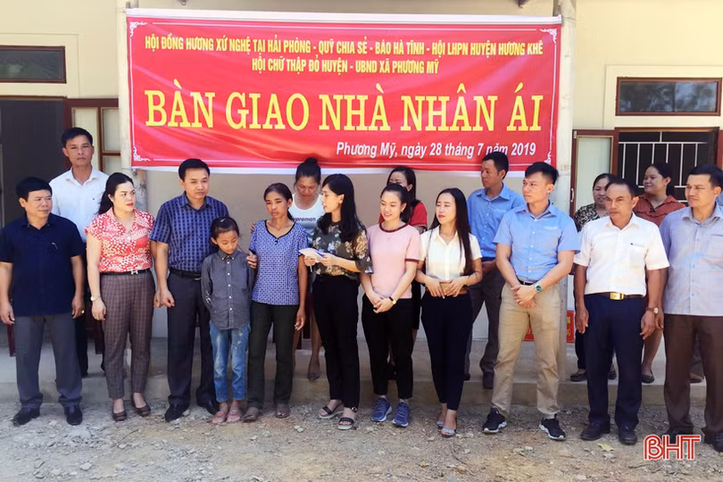 Bạn đọc Báo Hà Tĩnh giúp đỡ bé gái 9 tháng tuổi mồ côi mẹ