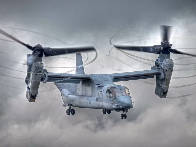 Điểm danh 10 máy bay quân sự đắt giá nhất thế giới