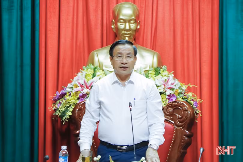 Tiếp tục đưa Văn phòng cấp ủy phục vụ chung hoạt động chuyên nghiệp, hiệu quả, thông suốt