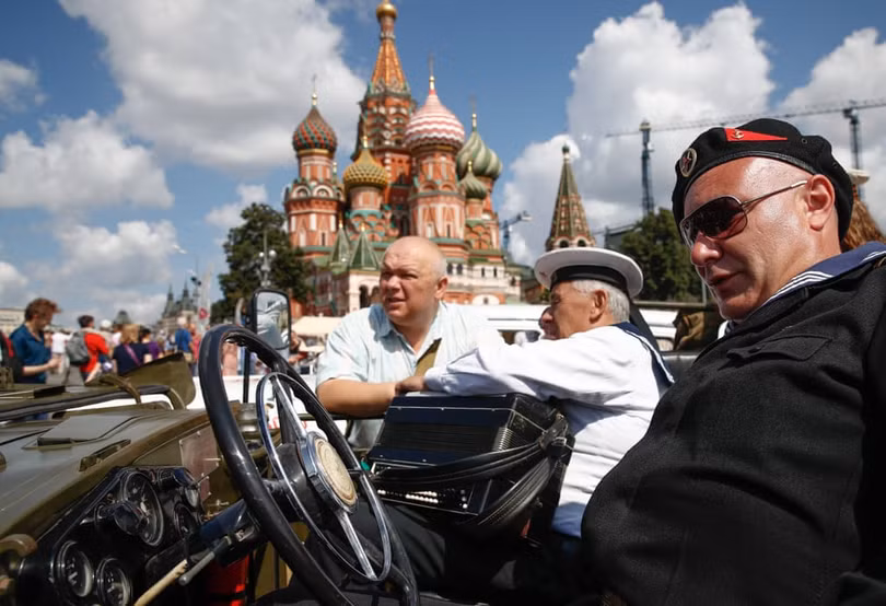 Đã mắt với dàn xe cổ đẹp – độc – lạ hội ngộ ở Moscow