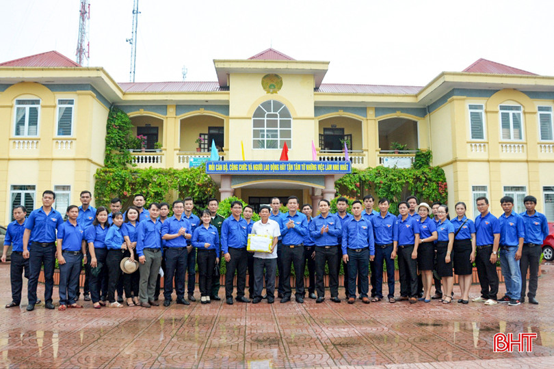 Tuổi trẻ Bình Định học hỏi kinh nghiệm xây dựng nông thôn mới tại Hà Tĩnh