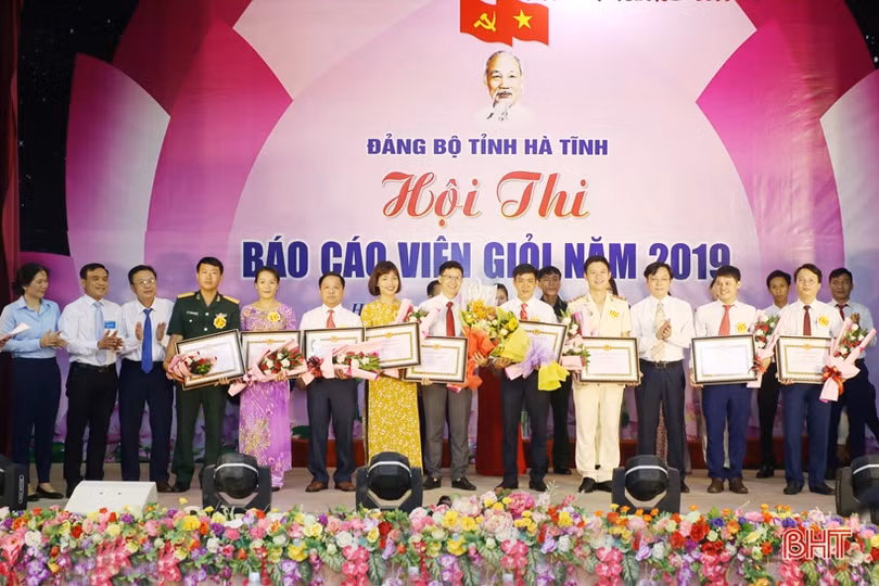 Cán bộ Công an thị xã Kỳ Anh nhất Hội thi Báo cáo viên giỏi tỉnh Hà Tĩnh