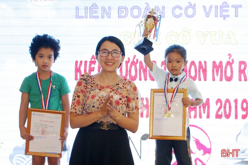 Hà Tĩnh giành 3 HCV giải Cờ vua Cúp kiện tướng tí hon mở rộng năm 2019