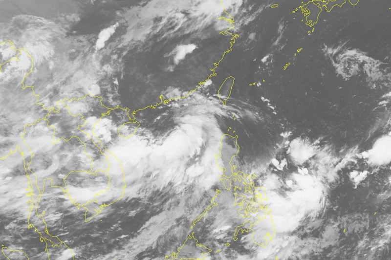 Áp thấp nhiệt đới có thể thành bão mạnh cấp 9, giật cấp 11