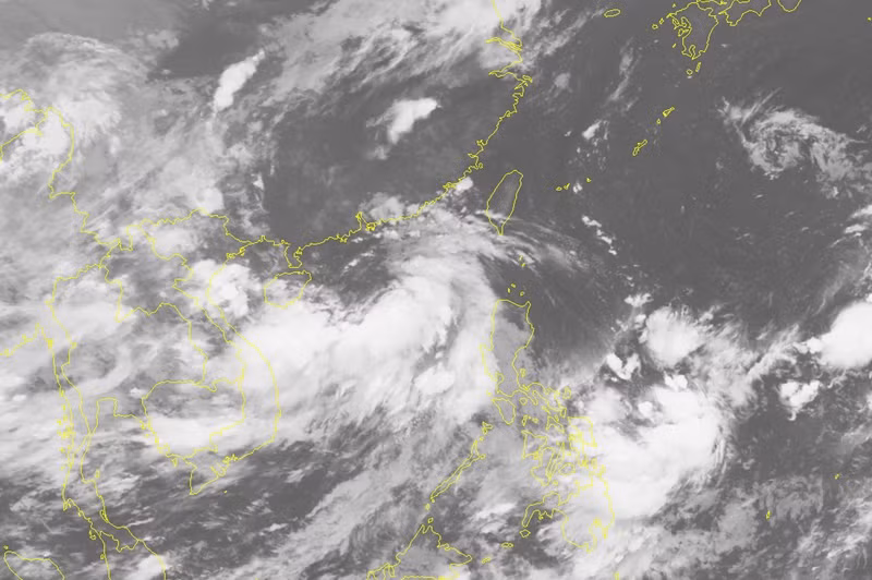 Áp thấp nhiệt đới có thể thành bão mạnh cấp 9, giật cấp 11