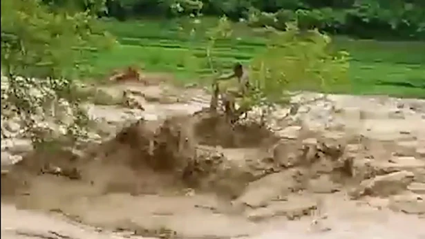 13 người mất tích do lũ quét ở Thanh Hóa