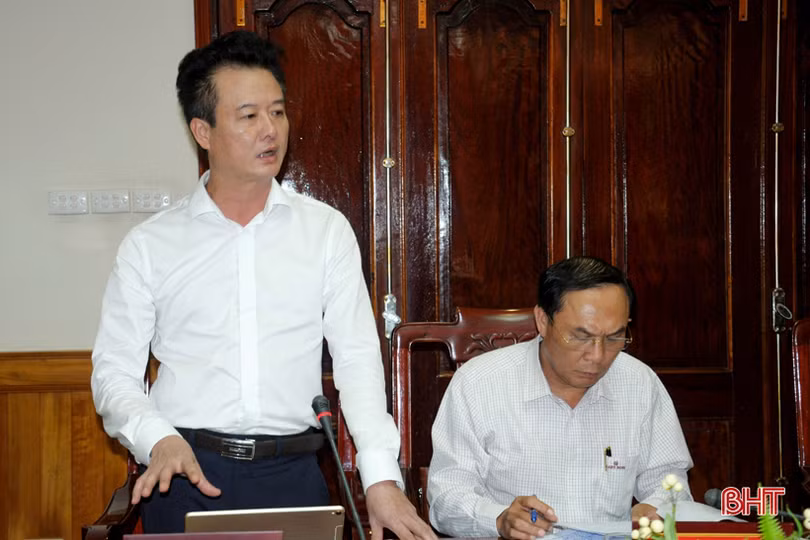 Phát huy tối đa trí tuệ tập thể xây dựng Văn kiện Đại hội Đảng bộ Hà Tĩnh lần thứ XIX