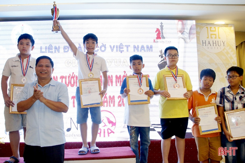 Hà Tĩnh giành 3 HCV giải Cờ vua Cúp kiện tướng tí hon mở rộng năm 2019