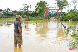 Lũ sông La dâng cao, hơn 200 hộ dân bị chia cắt