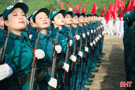 Những "bông hồng thép" Hà Tĩnh rèn bước trong đội hình diễu binh quốc gia
